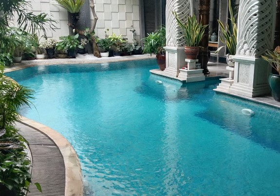 pembuatan kolam renang di bojongloa kaler