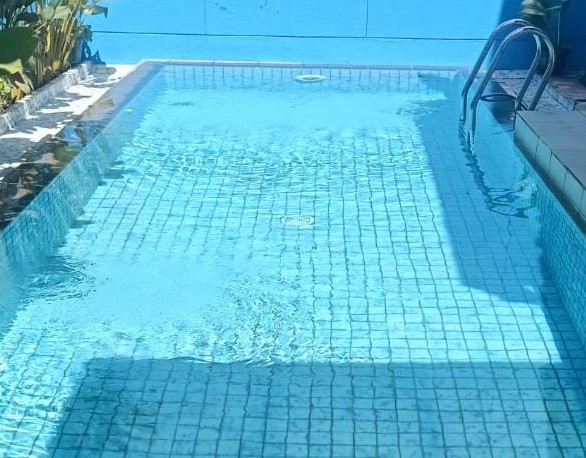 kontraktor kolam renang rooftop