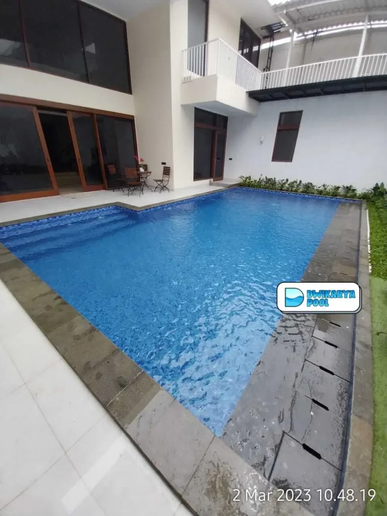 in ground pool