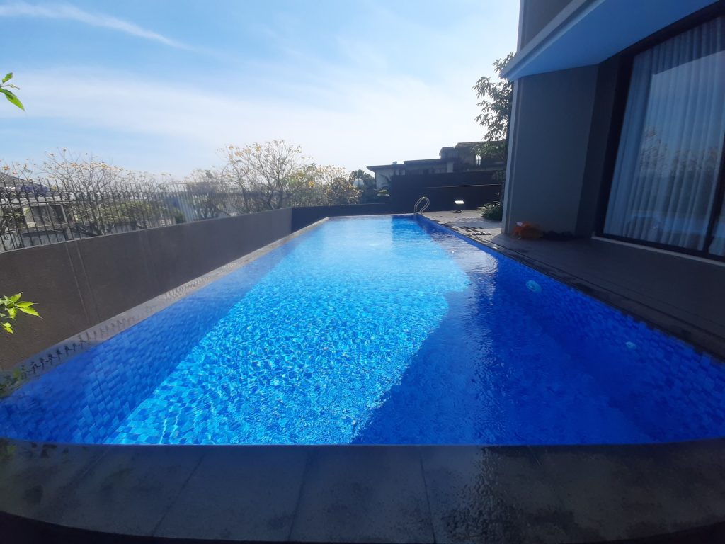 utama karya pool