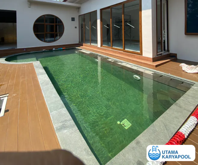 Konstruksi Kolam Renang Mini